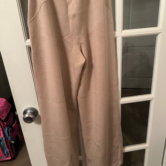 SPANX Air Luxe • WIDE LEG Drawstring sweat casual PANTS beige size small - Picture 3 of 6